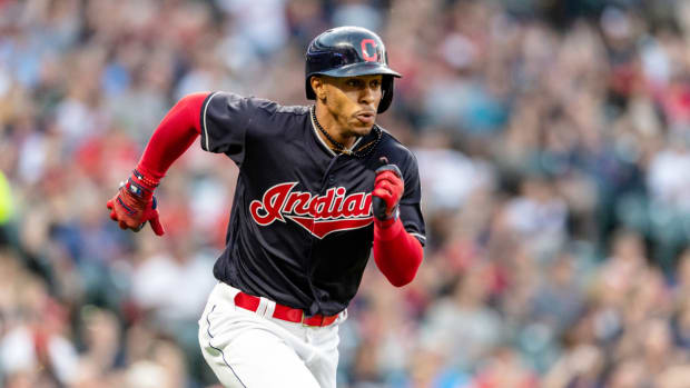 lindor-return-beller-table-setter.jpg